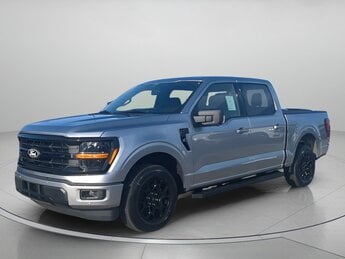 2025 Ford F-150 XLT Crew Cab Pickup Truck RWD Automatic Regular Unleaded 2.7 L EcoBoost Engine 4 Door