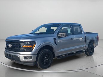 2025 Ford F-150 XLT Crew Cab Pickup RWD Truck Regular Unleaded 2.7 L EcoBoost Engine