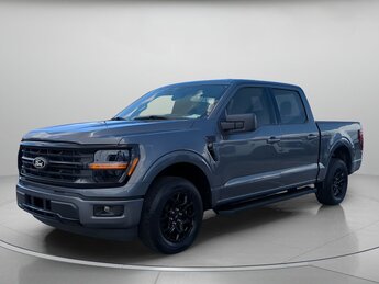 2025 Ford F-150 XLT Crew Cab Pickup 4 Door Automatic Regular Unleaded 2.7 L EcoBoost Engine Truck