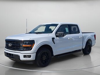 2025 Oxford White Ford F-150 XLT Crew Cab Pickup Automatic RWD 4 Door Truck Regular Unleaded 2.7 L EcoBoost Engine
