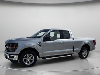 2025 Iconic Silver Metallic Ford F-150 XLT 4 Door Automatic RWD Truck Regular Unleaded 2.7 L EcoBoost Engine