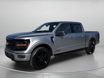 2025 Ford F-150 XLT Crew Cab Pickup Truck 4X4 Automatic