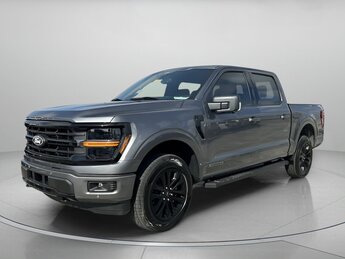 2025 Carbonized Gray Metallic Ford F-150 XLT Crew Cab Pickup PowerBoost Full-Hybrid V6 3.5 L Engine 4 Door Truck 4X4