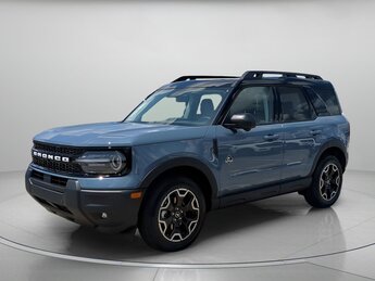 2025 Ford Bronco Sport Outer Banks Intercooled Turbo Regular Unleaded I-3 1.5 L/91 Engine 4 Door 4X4 Automatic