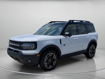 2025 Oxford White Ford Bronco Sport Outer Banks Intercooled Turbo Regular Unleaded I-3 1.5 L/91 Engine 4X4 SUV 4 Door Automatic