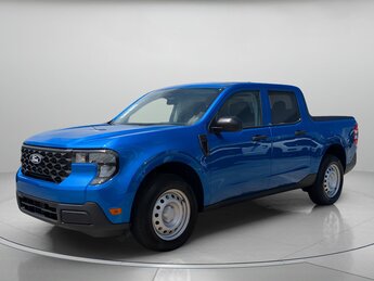 2025 Ford Maverick XL Crew Cab Pickup 4 Door Automatic (CVT) Truck FWD