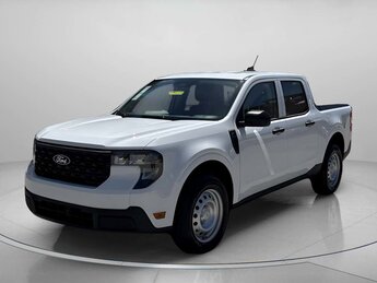 2025 Oxford White Ford Maverick XL Crew Cab Pickup 4 Door Gas/Electric I-4 2.5 L/152 Engine Automatic (CVT) Truck FWD
