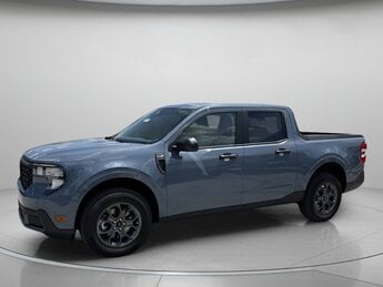 2025 Azure Gray Metallic Tri-Coat Ford Maverick XLT Truck FWD Gas/Electric I-4 2.5 L/152 Engine 4 Door Automatic (CVT)