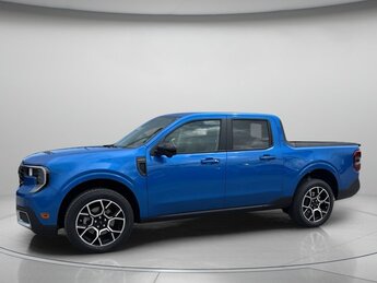 2025 Velocity Blue Ford Maverick LARIAT Truck 4 Door Intercooled Turbo Premium Unleaded I-4 2.0 L/122 Engine