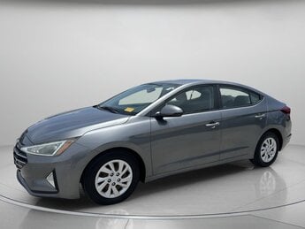 2019 Hyundai Elantra SE Regular Unleaded I-4 2.0 L/122 Engine Automatic 4 Door FWD