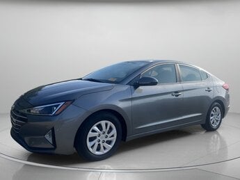 2019 Machine Gray Hyundai Elantra SE Car FWD Regular Unleaded I-4 2.0 L/122 Engine 4 Door Automatic