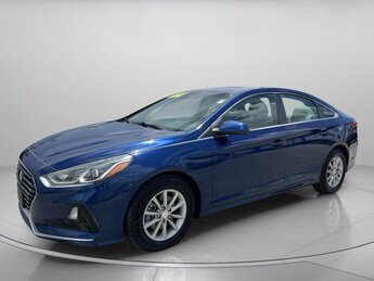 2018 Lakeside Blue Hyundai Sonata ECO 4 Door Car Automatic FWD Intercooled Turbo Regular Unleaded I-4 1.6 L/97 Engine
