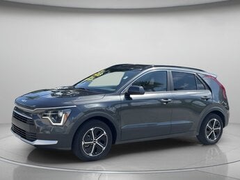2024 Graphite Gray Kia Niro LX Automatic Gas/Electric I-4 1.6 L/96 Engine 4 Door