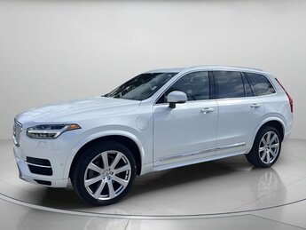 2018 Volvo XC90 T8 Inscription Turbo/Supercharger Gas/Electric I-4 2.0 L/120 Engine AWD 4 Door Automatic