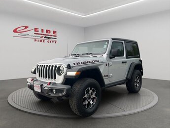 2022 Silver Zynith Clearcoat Jeep Wrangler Rubicon Automatic SUV 2 Door
