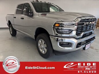 2026 Ram 3500 Big Horn Truck Automatic 4 Door 4X4 6.4L V8 Engine