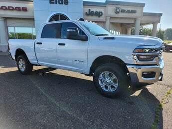 2025 Ram 3500 Big Horn 6.4L V8 Engine Truck 4 Door