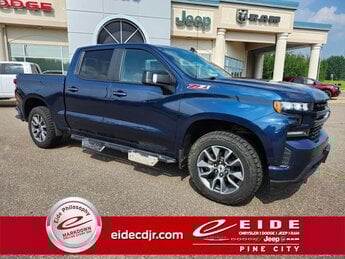 2019 Northsky Blue Metallic Chevrolet Silverado 1500 RST 4 Door 4X4 Truck Automatic