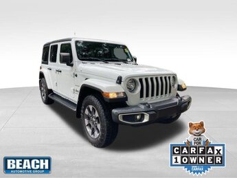 2023 Bright White Clearcoat Jeep Wrangler Sahara 4 Door Automatic SUV 4X4 3.6L V6 24V VVT Engine