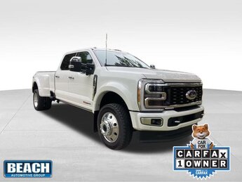 2024 Star White Metallic Tri-Coat Ford Super Duty F-450 DRW Limited 4 Door 4X4 6.7L High Output Power Stroke V8 Diesel Engine Automatic