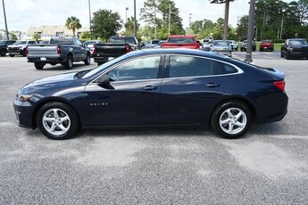 2017 Blue Velvet Metallic Chevrolet Malibu LS Car FWD 4 Door
