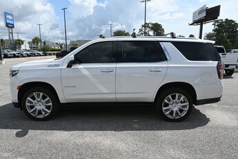 2021 Iridescent Pearl Tricoat Chevrolet Tahoe High Country Automatic EcoTec3 6.2L V8 Engine 4 Door