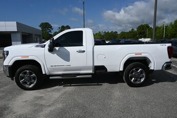2024 Summit White GMC Sierra 2500HD Pro Duramax 6.6L V8 Turbodiesel Engine 4X4 Automatic Truck