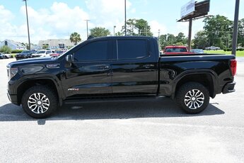 2022 GMC Sierra 1500 AT4 4X4 EcoTec3 6.2L V8 Engine Automatic Truck 4 Door