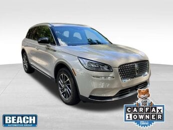 2022 Lincoln Corsair Standard Automatic SUV 4 Door FWD 2.0L I4 Engine