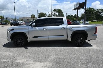 2022 Toyota Tundra Platinum 4 Door Automatic 3.4L V6 Engine