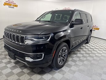 2023 Diamond Black Crystal Pearlcoat Jeep Wagoneer L Series II 3.0L I6 Engine Automatic SUV 4X4 4 Door