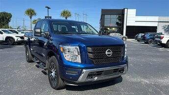2024 Deep Blue Pearl Nissan Titan SV Automatic 4X4 Truck 4 Door 5.6L V8 DOHC 32V LEV3-ULEV70 400hp Engine