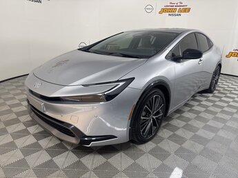 2024 Toyota Prius XLE 4 Door Hatchback Automatic (CVT) 2.0L 4-Cylinder DOHC 16V VVT Engine FWD