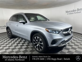 2025 Cirrus Silver Metallic Mercedes-Benz GLC GLC 350e Automatic SUV AWD I4 Engine 4 Door