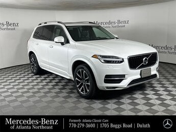 2017 Volvo XC90 Momentum AWD 4 Door SUV