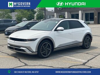 2025 Atlas White Hyundai IONIQ 5 Limited 4 Door AWD SUV Electric Motor Engine Automatic
