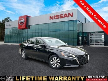 2025 Super Black Clearcoat Nissan Altima S Car 2.5L 4-Cylinder DOHC 16V Engine Automatic (CVT)