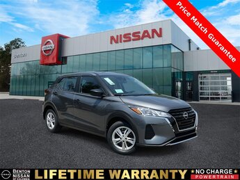 2025 Gun Metallic Nissan Kicks S FWD SUV 1.6L 4-Cylinder DOHC 16V Engine Automatic (CVT)
