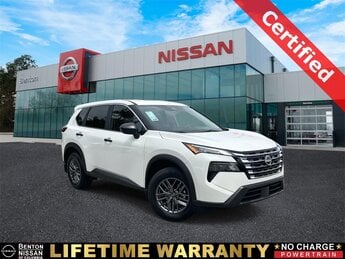 2025 Glacier White Nissan Rogue S SUV Automatic (CVT) 1.5L DOHC Engine 4 Door