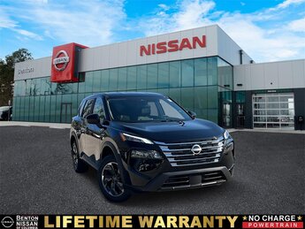 2025 Super Black Nissan Rogue SV 4 Door SUV 1.5L DOHC Engine