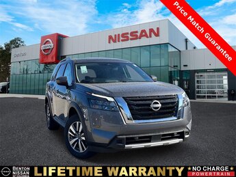 2025 Nissan Pathfinder SL 4X4 SUV 3.5L V6 DOHC Engine