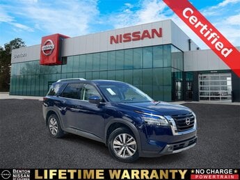 2022 Deep Ocean Blue Pearl Nissan Pathfinder SL 4X4 Automatic SUV V6 Engine 4 Door