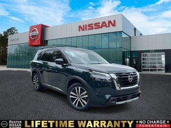 2025 Obsidian Green Pearl/Super Black Nissan Pathfinder Platinum Automatic SUV 3.5L V6 DOHC Engine FWD 4 Door