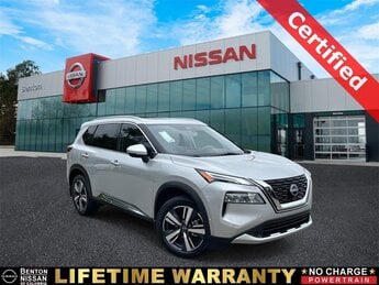 2023 Brilliant Silver Metallic Nissan Rogue Platinum SUV FWD 1.5L I3 Turbocharged DOHC 12V LEV3-ULEV50 201hp Engine Automatic (CVT) 4 Door