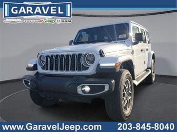 2025 Jeep Wrangler Sahara Automatic 4 Door SUV 4X4