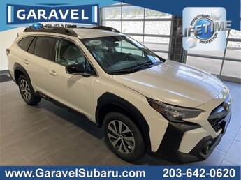 2025 Crystal White Pearl Subaru Outback Premium AWD 4 Door Automatic (CVT)