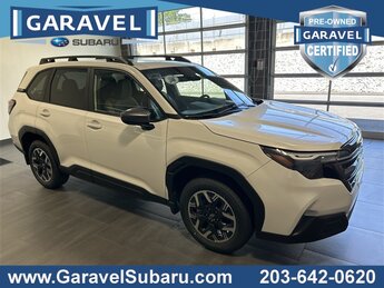 2025 Crystal White Pearl Subaru Forester Premium 4 Door AWD 2.5L 4-Cylinder DOHC 16V Engine Automatic (CVT) SUV