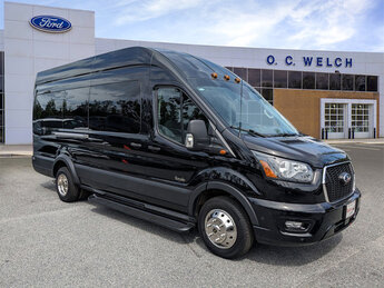 2024 Agate Black Metallic Ford Transit Passenger Wagon XLT Automatic Regular Unleaded V-6 3.5 L/213 Engine Van 3 Door