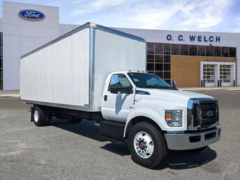 2025 Ford F-750SD Truck RWD Automatic
