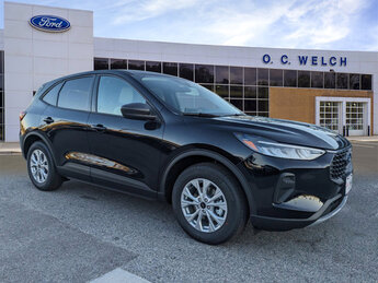 2025 Agate Black Metallic Ford Escape Active 4 Door FWD Automatic Intercooled Turbo Premium Unleaded I-3 1.5 L/91 Engine SUV